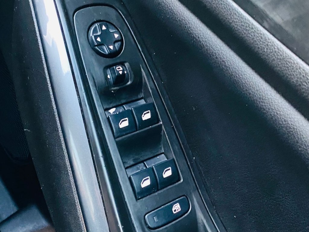 Used Vauxhall Grandland X 2018 for sale - 76469901: Photo 24