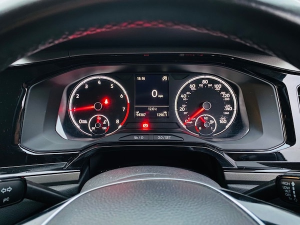 Used Volkswagen Polo 2018 for sale - 76223799: Photo 15