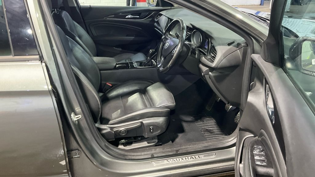 Used Vauxhall Insignia 2018 for sale - 76751401: Photo 8