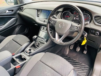 Used Vauxhall Grandland X 2019 for sale - 76605089: Photo