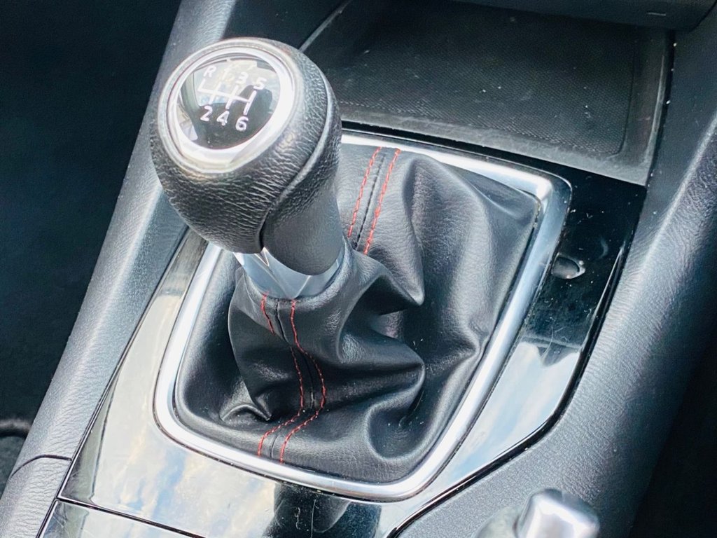 Used Mazda Mazda3 2014 for sale - 76173380: Photo 22