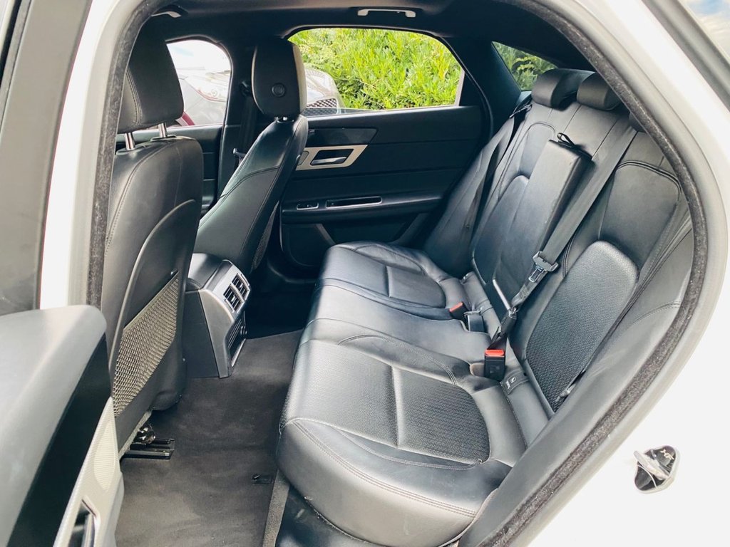 Used Jaguar XF 2016 for sale - 76092471: Photo 12