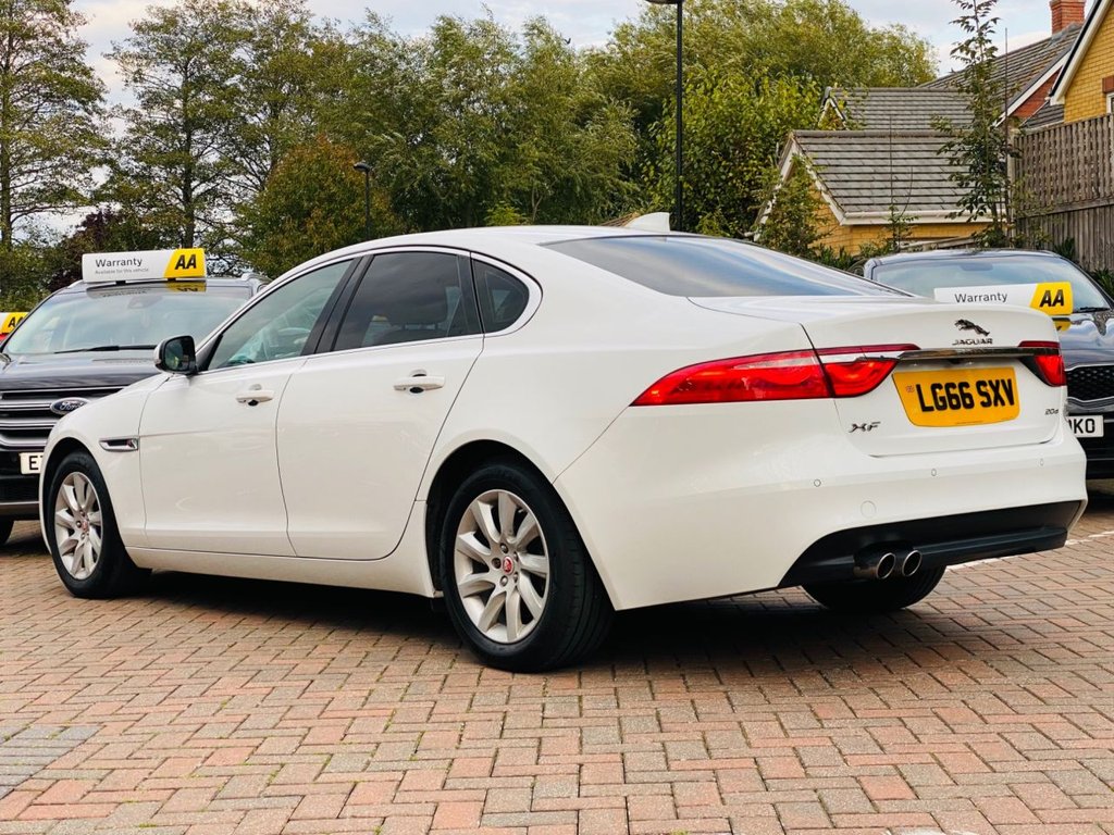 Used Jaguar XF 2016 for sale - 76092471: Photo 3