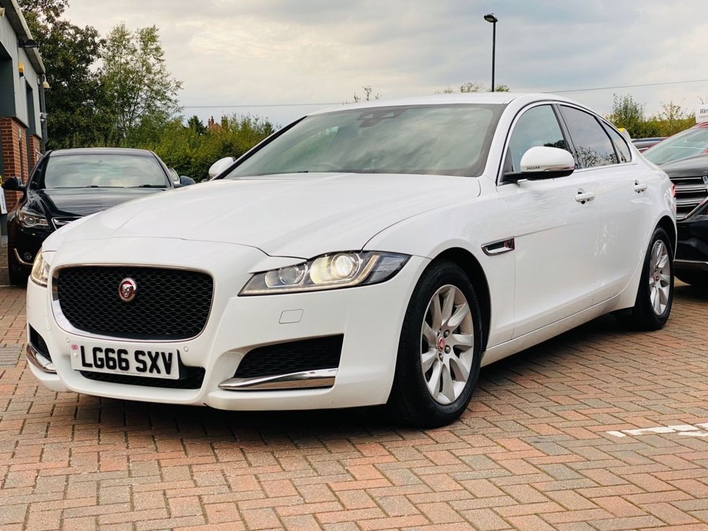 Used Jaguar XF 2016 for sale - 76092471: Photo 6