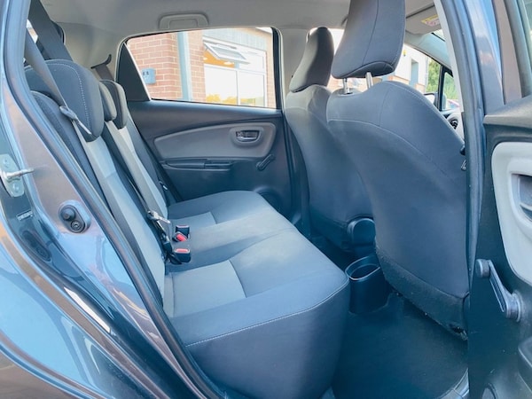 Used Toyota Yaris 2018 for sale - 76080470: Photo 11