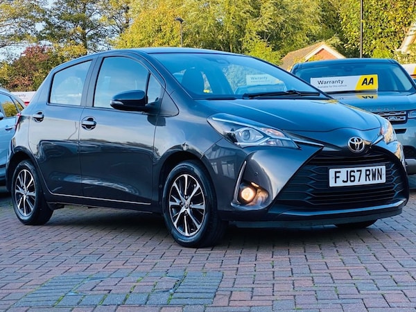 Used Toyota Yaris 2018 for sale - 76080470: Photo 5