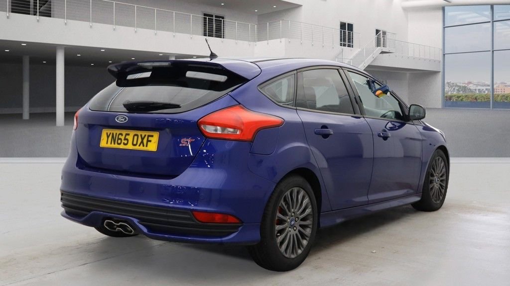 Used Ford Focus 2015 for sale - 76751421: Photo 3