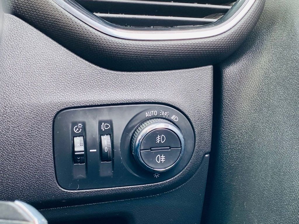 Used Vauxhall Crossland X 2019 for sale - 76617565: Photo 26