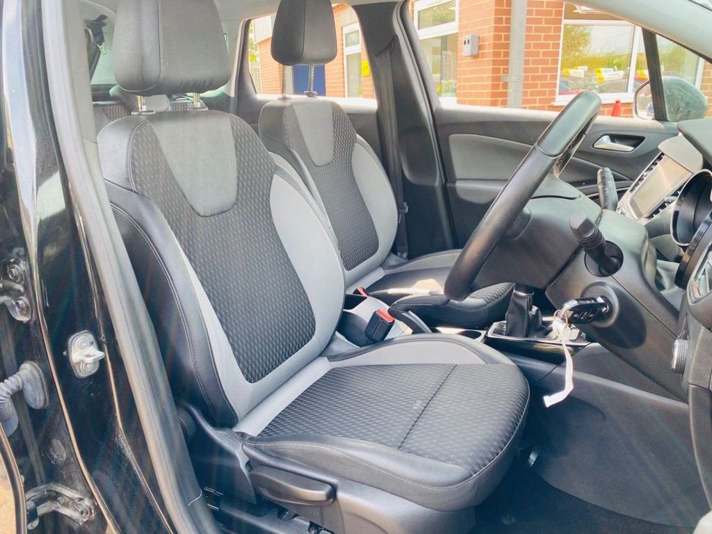 Used Vauxhall Crossland X 2019 for sale - 76617565: Photo 4