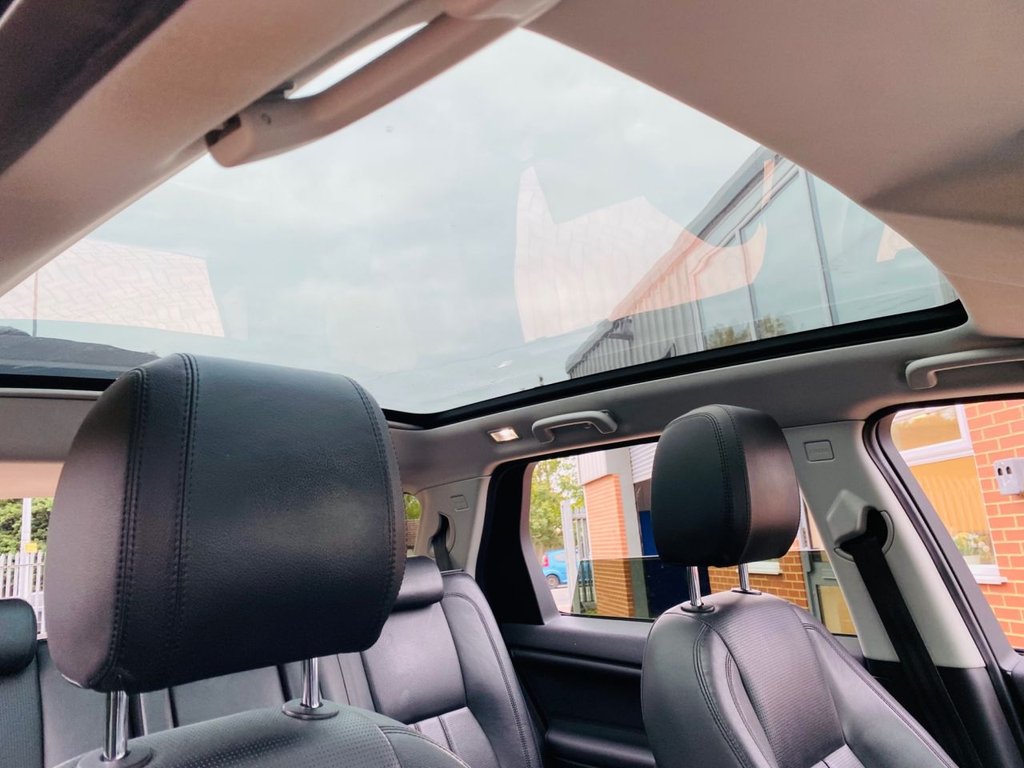 Used Land Rover Discovery Sport 2017 for sale - 76385863: Photo 14