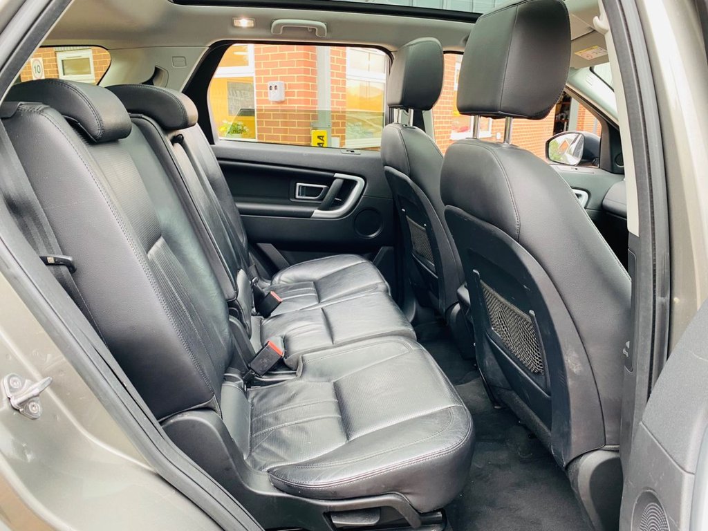 Used Land Rover Discovery Sport 2017 for sale - 76385863: Photo 15