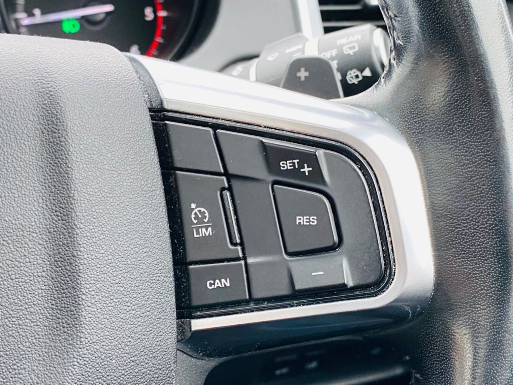 Used Land Rover Discovery Sport 2017 for sale - 76385863: Photo 16