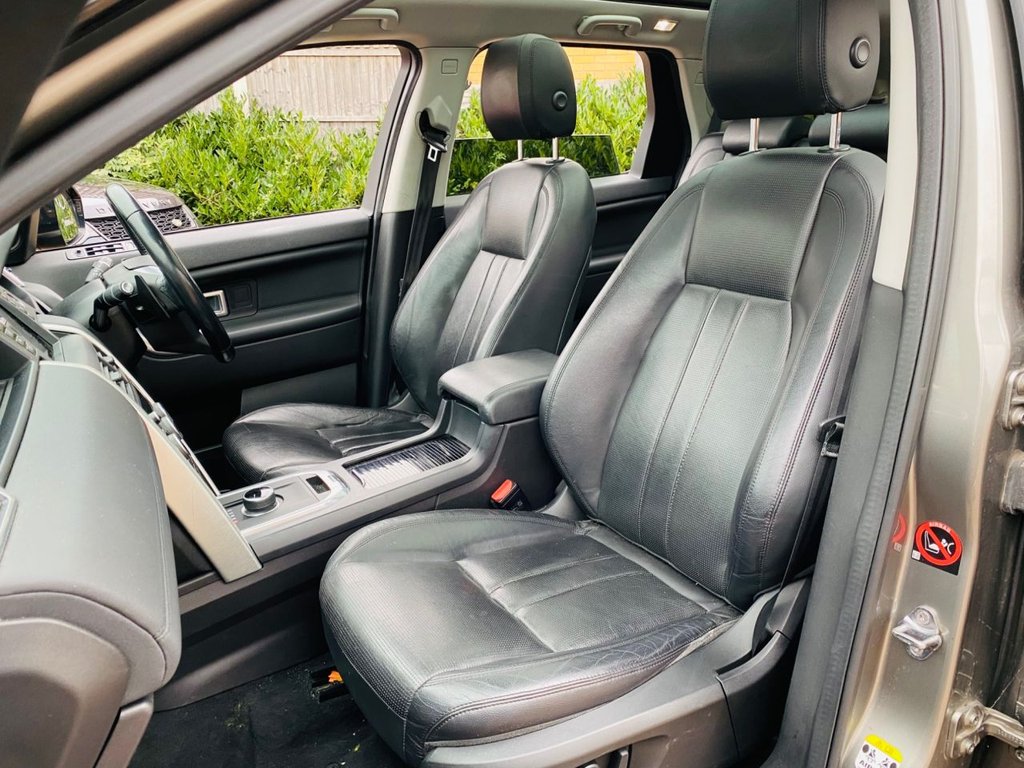 Used Land Rover Discovery Sport 2017 for sale - 76385863: Photo 19