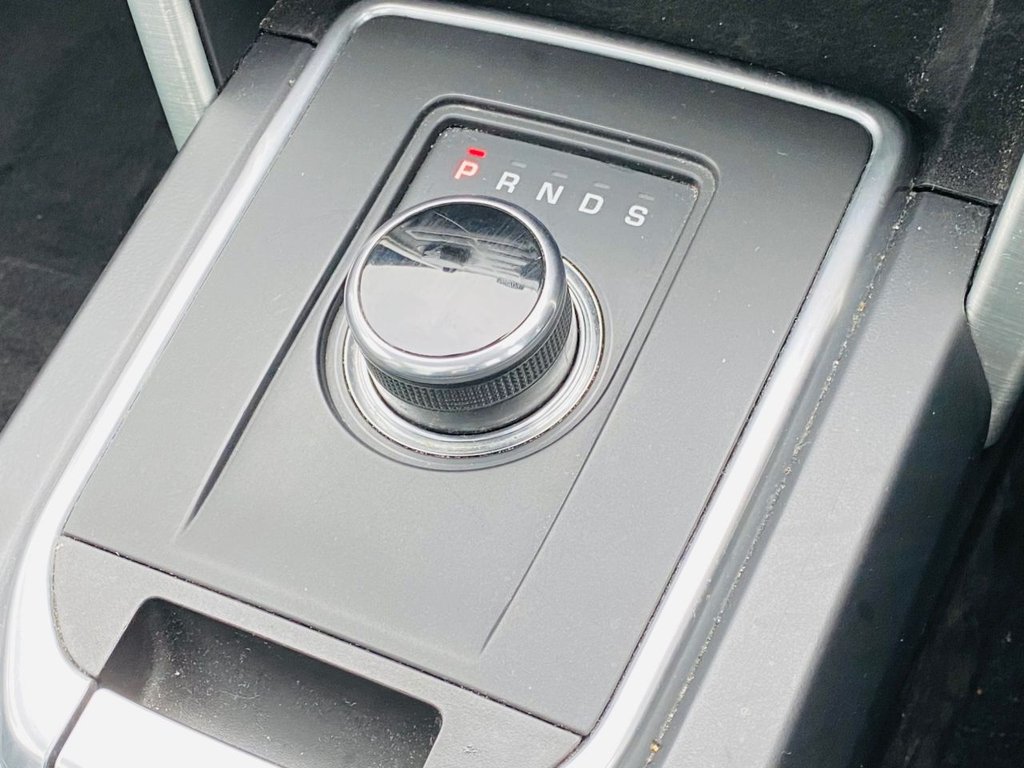 Used Land Rover Discovery Sport 2017 for sale - 76385863: Photo 21