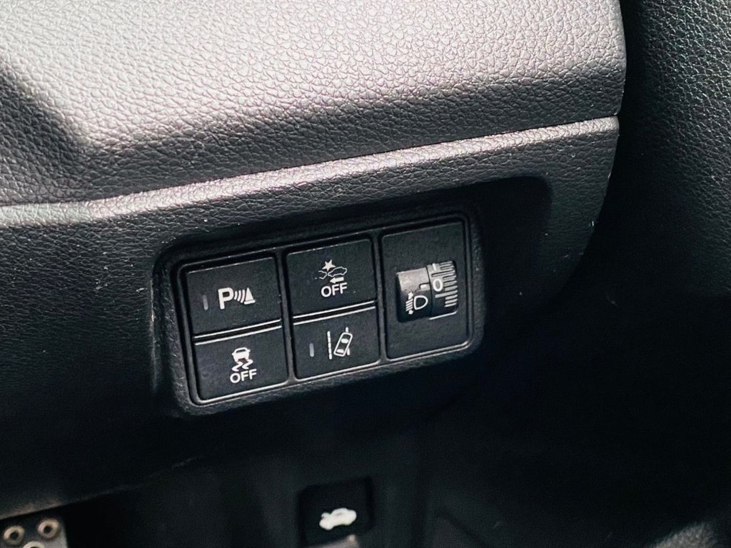Used Honda Civic 2018 for sale - 76173258: Photo 14