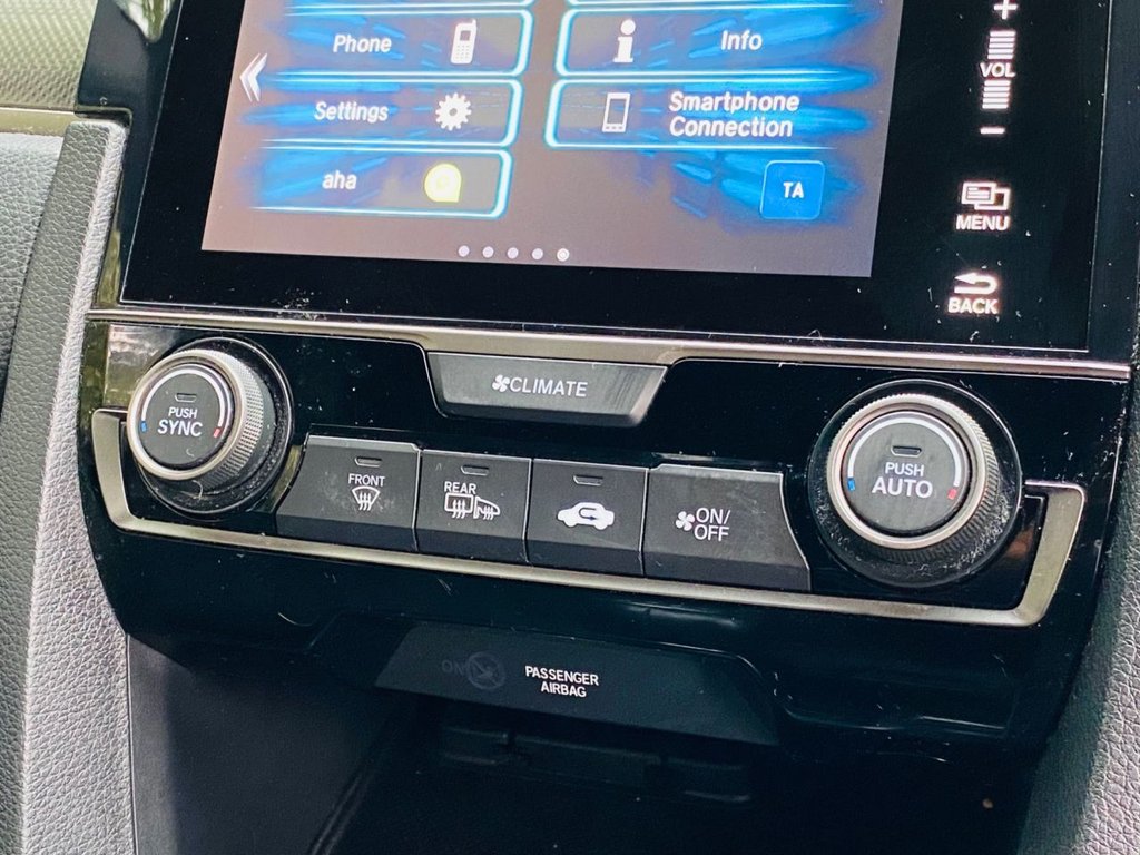 Used Honda Civic 2018 for sale - 76173258: Photo 22