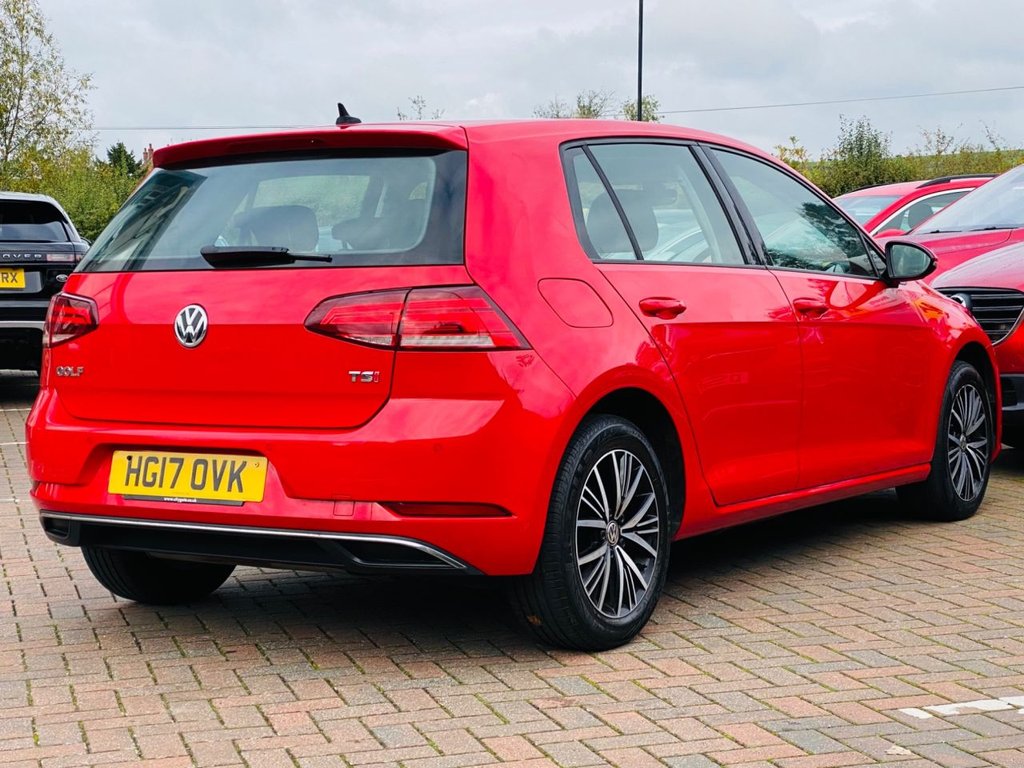 Used Volkswagen Golf 2017 for sale - 76385866: Photo 11