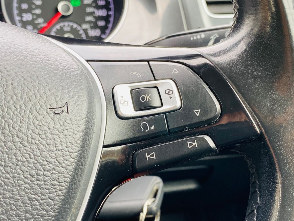 Used Volkswagen Golf 2017 for sale - 76385866: Photo 16