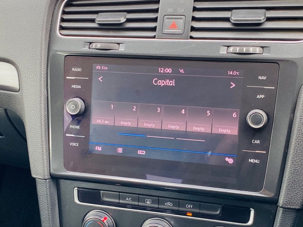 Used Volkswagen Golf 2017 for sale - 76385866: Photo 25