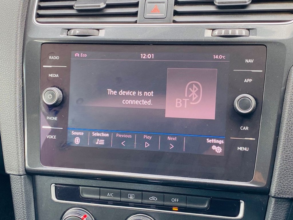 Used Volkswagen Golf 2017 for sale - 76385866: Photo 28