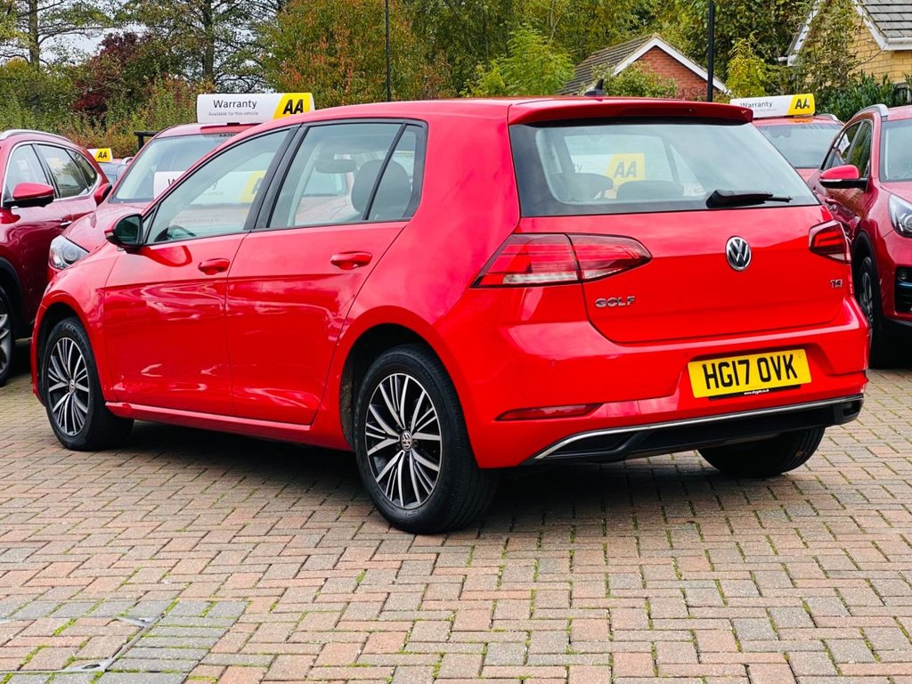 Used Volkswagen Golf 2017 for sale - 76385866: Photo 3