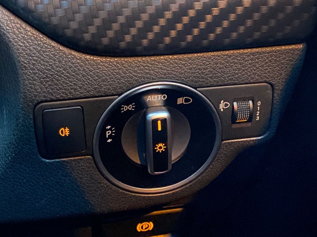 Used Mercedes-Benz A-Class 2017 for sale - 76439427: Photo 18