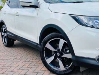 Used Nissan Qashqai 2015 for sale - 75025024: Photo