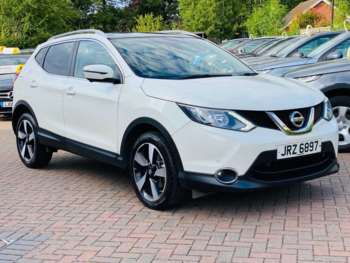 Used Nissan Qashqai 2015 for sale - 75025024: Photo