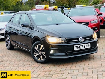 Used Volkswagen Polo 2018 for sale - 76520790: Photo