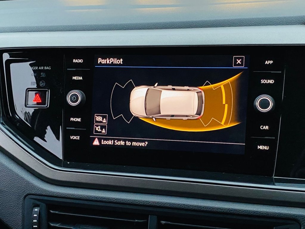 Used Volkswagen Polo 2018 for sale - 76520790: Photo 32