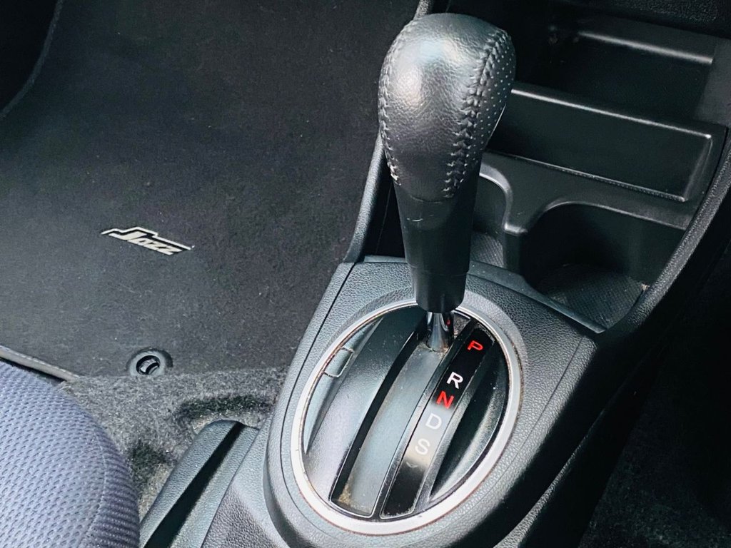Used Honda Jazz 2013 for sale - 76474569: Photo 17