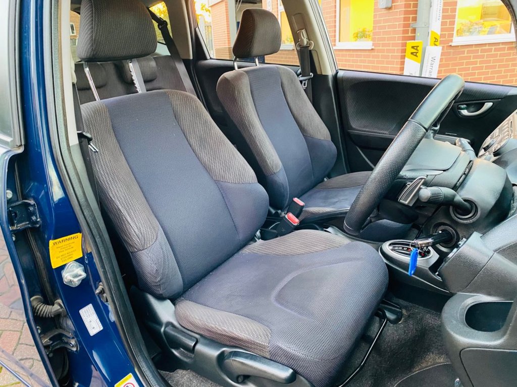 Used Honda Jazz 2013 for sale - 76474569: Photo 4