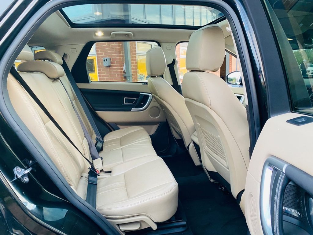 Used Land Rover Discovery Sport 2018 for sale - 76535721: Photo 12