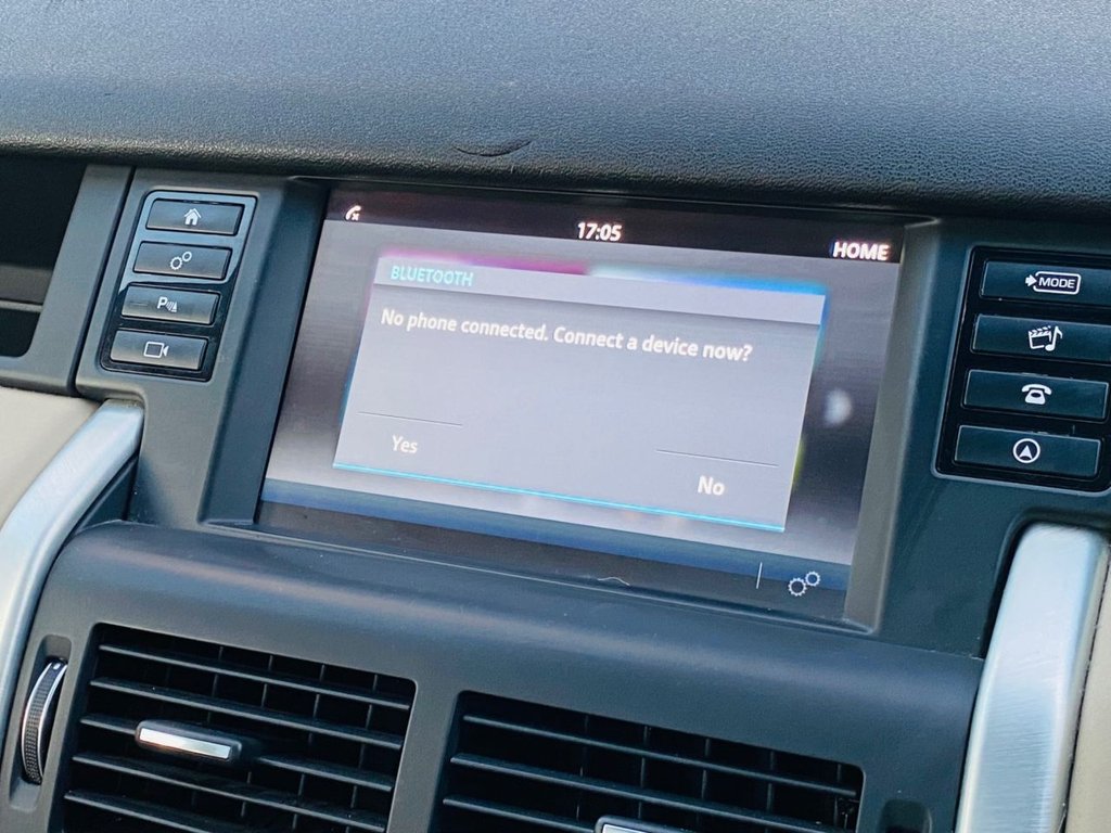 Used Land Rover Discovery Sport 2018 for sale - 76535721: Photo 36