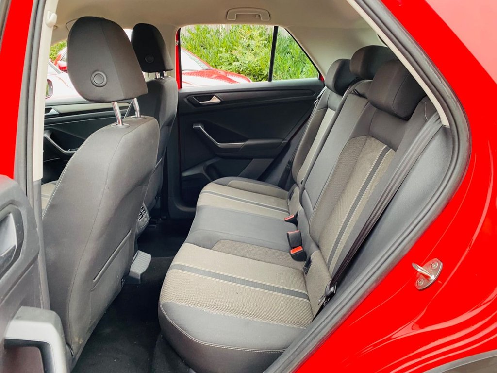 Used Volkswagen T-Roc 2018 for sale - 76223792: Photo 12