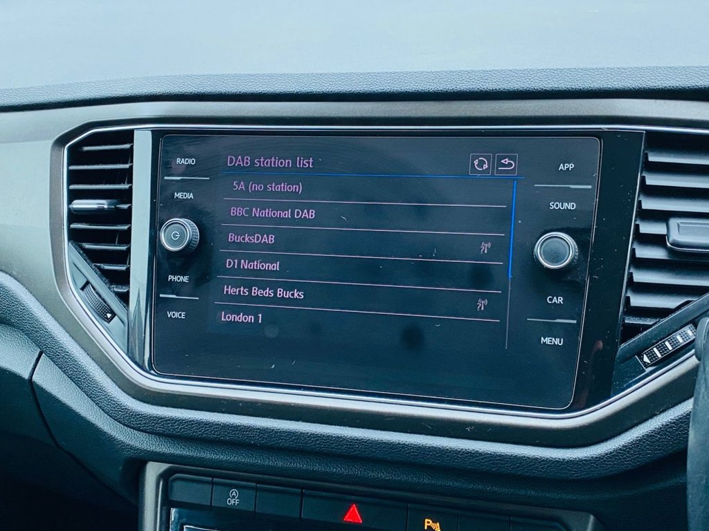 Used Volkswagen T-Roc 2018 for sale - 76223792: Photo 24