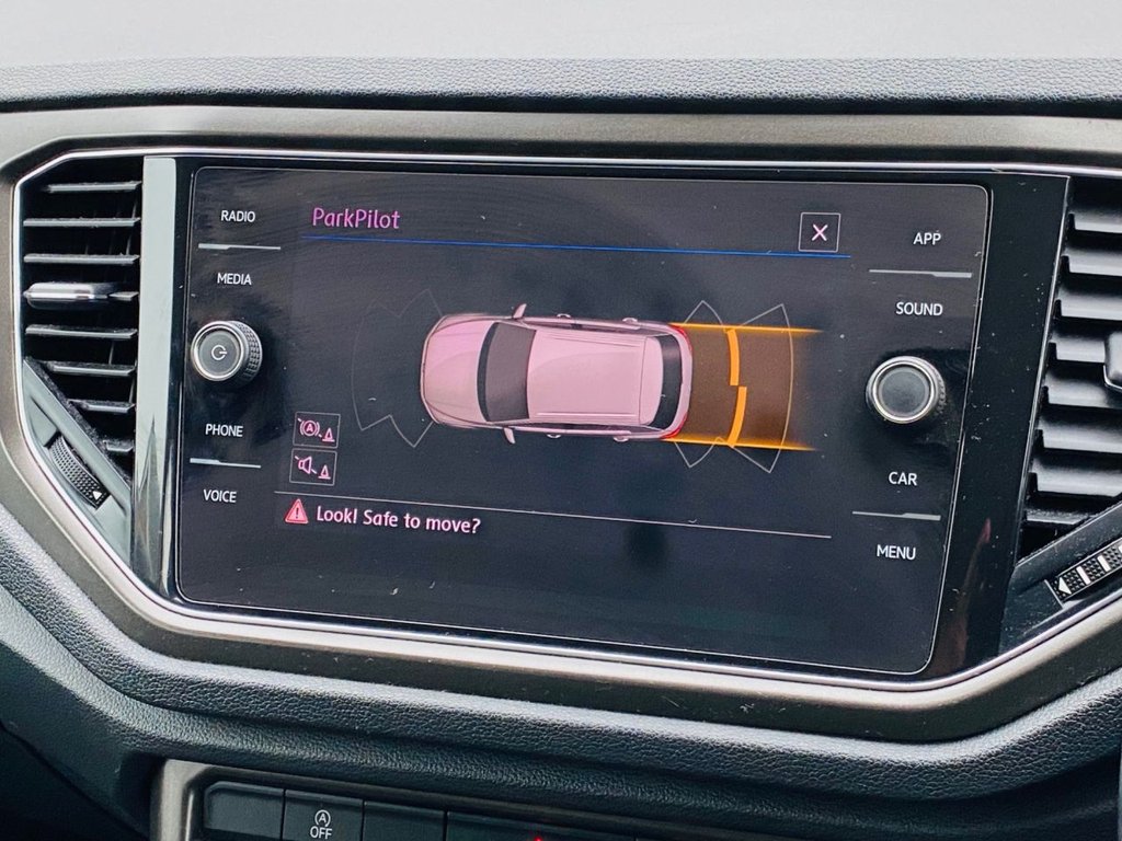 Used Volkswagen T-Roc 2018 for sale - 76223792: Photo 26