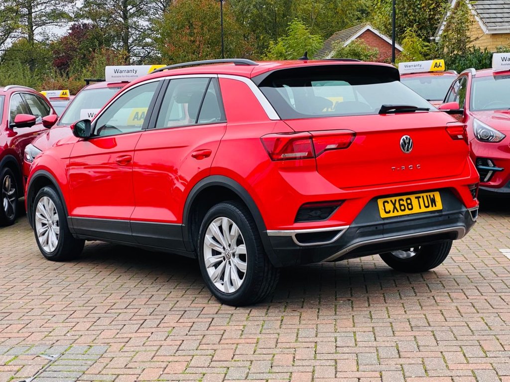 Used Volkswagen T-Roc 2018 for sale - 76223792: Photo 3
