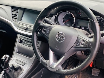 Used Vauxhall Astra 2016 for sale - 76558503: Photo