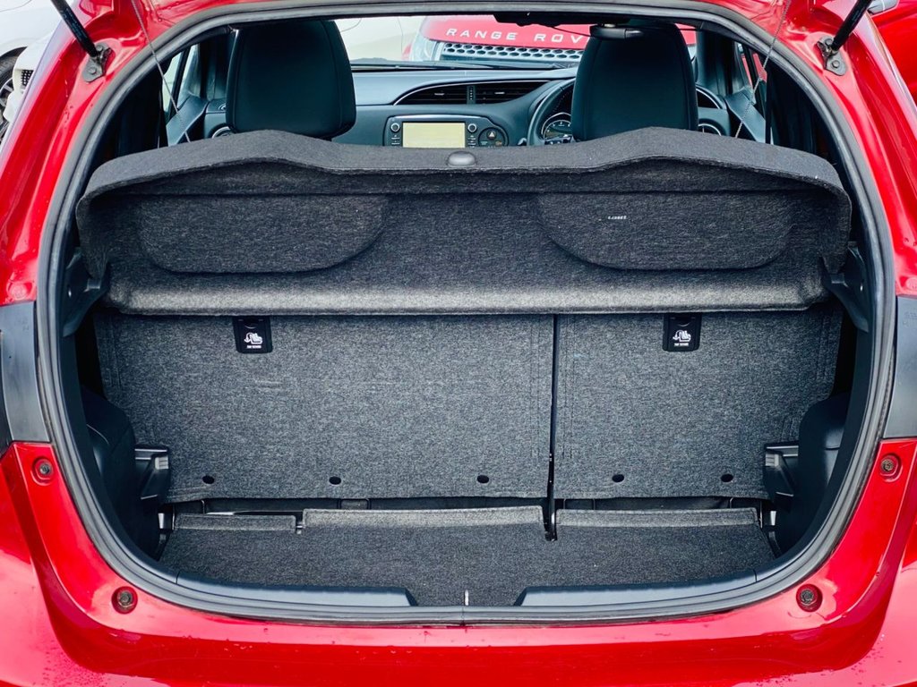 Used Toyota Yaris 2017 for sale - 76439425: Photo 11