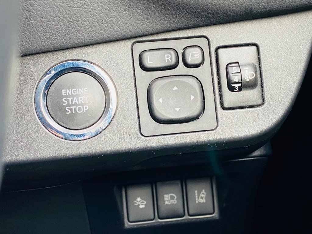 Used Toyota Yaris 2017 for sale - 76439425: Photo 20