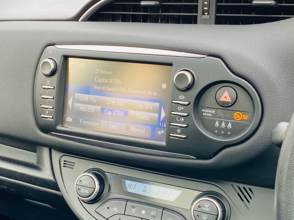 Used Toyota Yaris 2017 for sale - 76439425: Photo 24