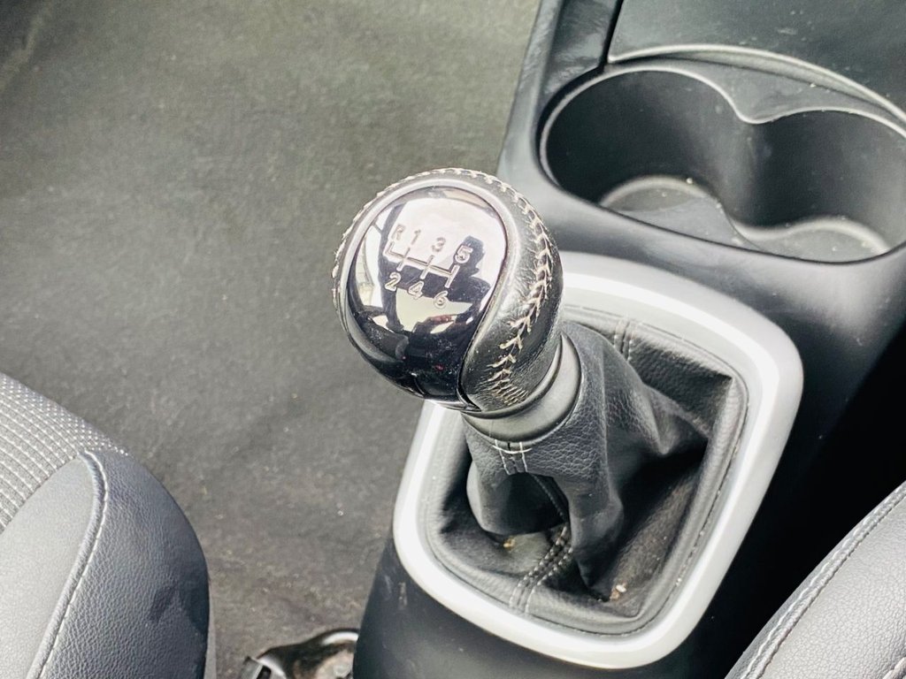 Used Toyota Yaris 2017 for sale - 76439425: Photo 26