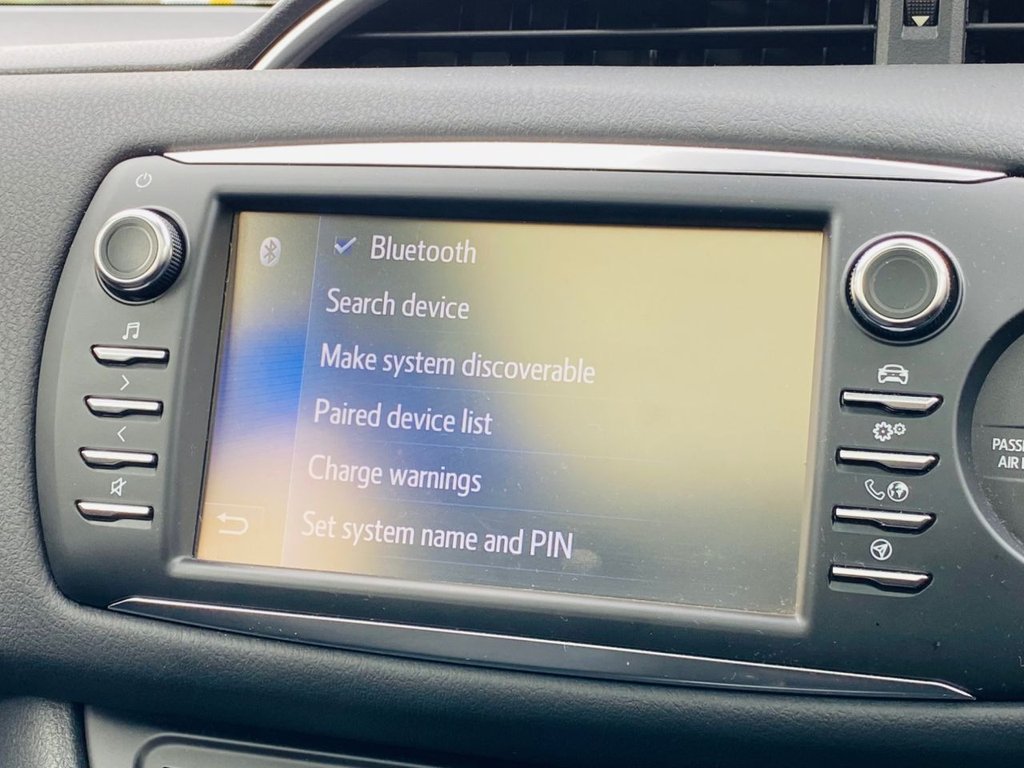 Used Toyota Yaris 2017 for sale - 76439425: Photo 27