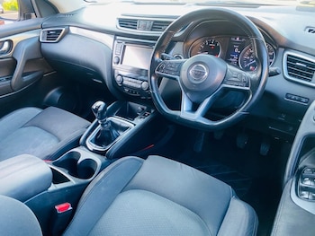 Used Nissan Qashqai 2018 for sale - 74943256: Photo