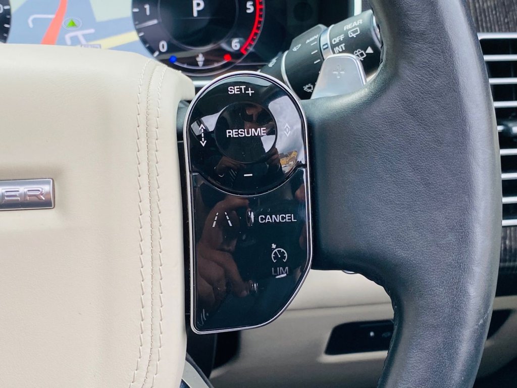 Used Land Rover Range Rover 2019 for sale - 76665775: Photo 32