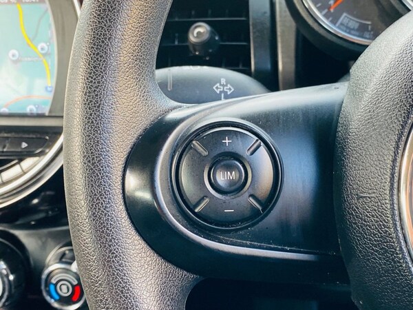 Used MINI Hatch 2018 for sale - 76080529: Photo 17