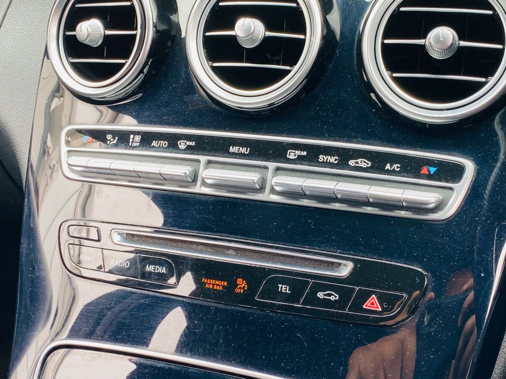 Used Mercedes-Benz C Class 2015 for sale - 76665646: Photo 33