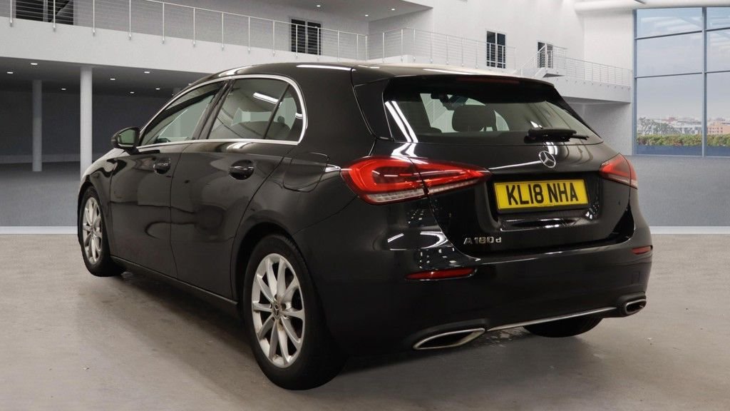 Used Mercedes-Benz A-Class 2018 for sale - 76751403: Photo 2