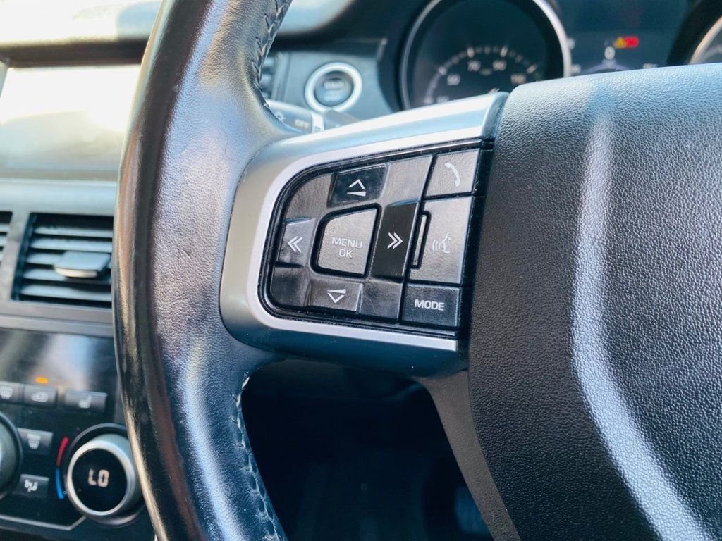 Used Land Rover Discovery Sport 2018 for sale - 76632070: Photo 18